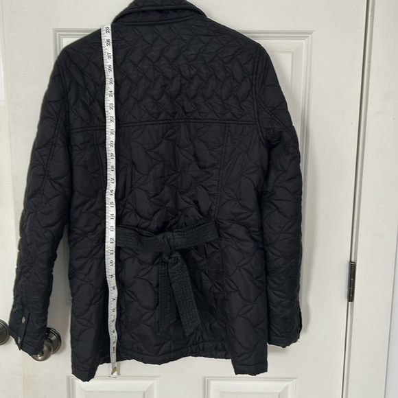 Lands' End Black Quilted Jacket Size Smalll 6-8 snap button down pockets - Picture 5 of 7